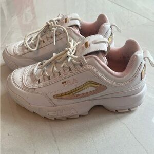 Fila White Sneakers with Chunky Sole and Retro Design